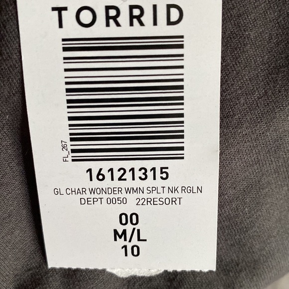 LAST 1 - NEW torrid Wonder Woman graphic top - Picture 11 of 12